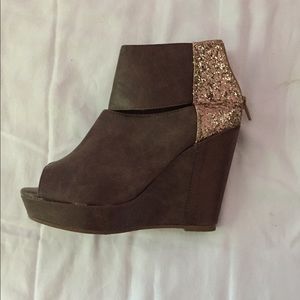 Wedge Heels with Gold Glitter Heel